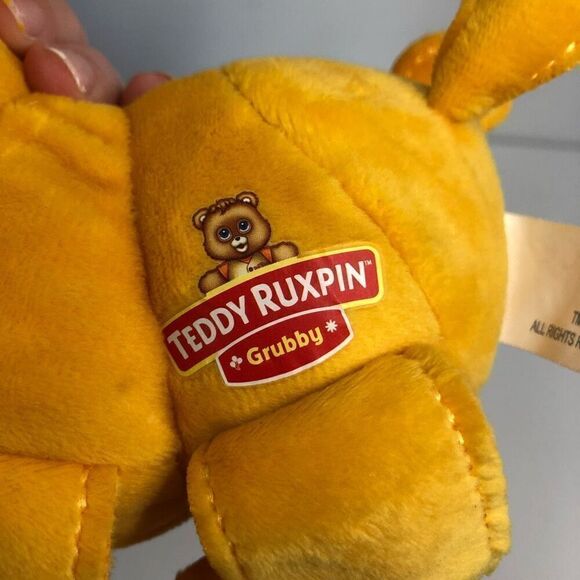 wicked cool toys 9 inch teddy ruxpin grubby hug 2018 plush sings happy birthday - Picture 5 of 9